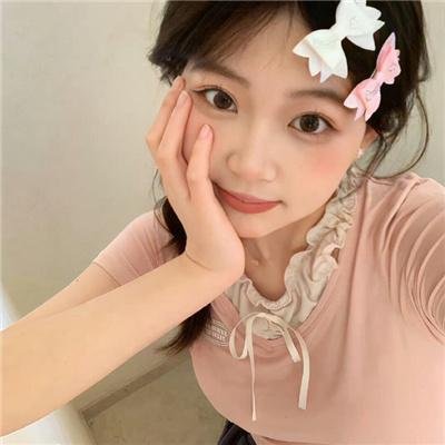 纯真小镇的夫人
